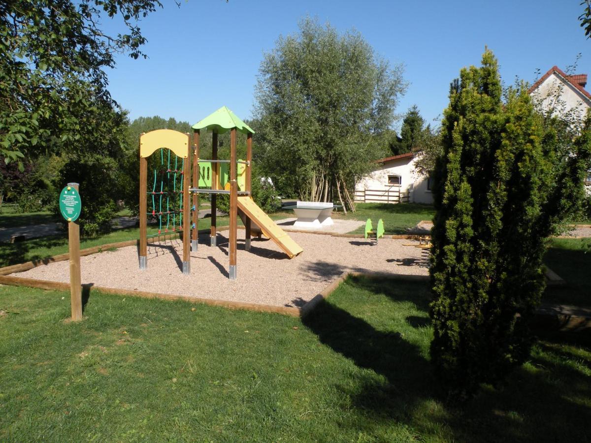 Tente Familiale Au Camping Hautoreille Bannes  Екстер'єр фото